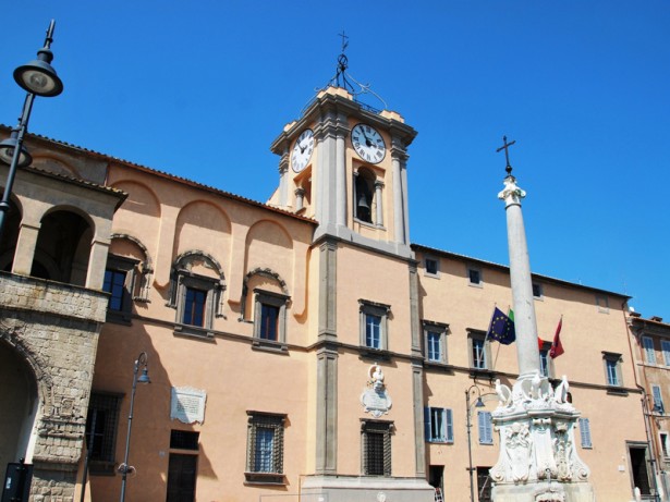 Comune di Tarquinia palazzo comunale