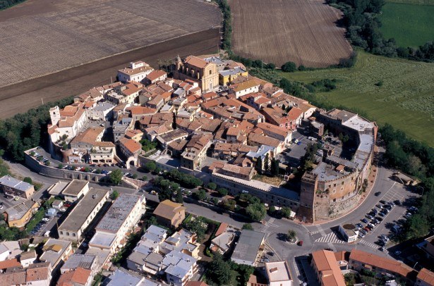 montalto di castro centro storico