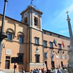 Comune di Tarquinia palazzo comunale torre orologio campanone