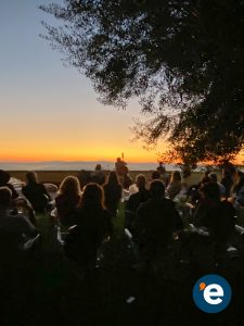 Concerto all’alba a Tarquinia con pubblico e musicisti all’Alberata Dante Alighieri
