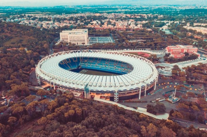 Roma - Stadio Olimpico -Foto di Cristian Manieri da Pexels: https://www.pexels.com/it-it/foto/citta-paesaggio-punto-di-riferimento-edifici-11849230/