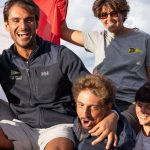 Cesarini e Tabussi festeggiano l’argento europeo con la squadra CV3V e bandiera italiana