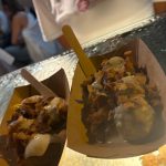 Polpette con condimento carbonara, street food di Bacco per Bacco al DiVino Etrusco 2025 a Tarquinia.