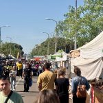 Visitatori alla Mostra Mercato delle Macchine Agricole a Tarquinia Lido